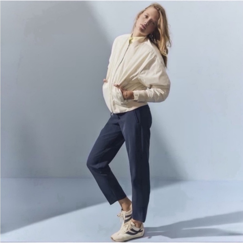 Athleta Blue High Rise Endless pants - Picture 6 of 9